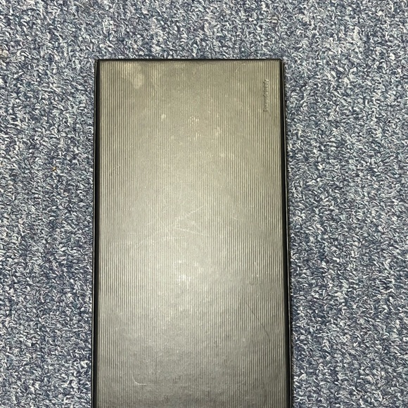 Small Gucci Box - Picture 2 of 3